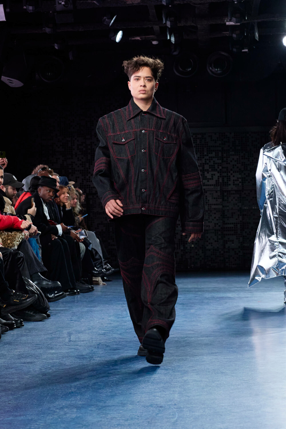 Fashion Show AW25-16
