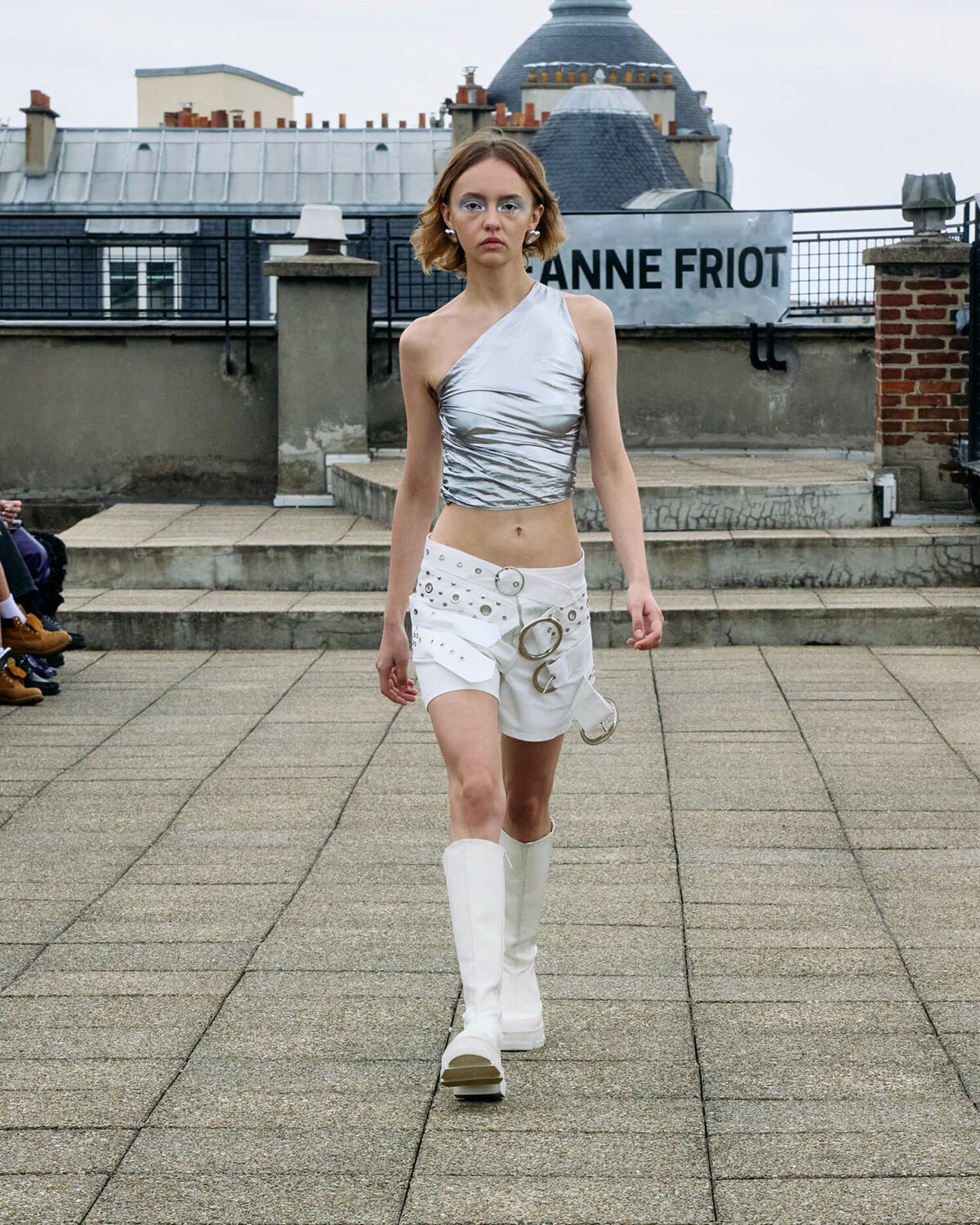 Fashion Show SS25-26