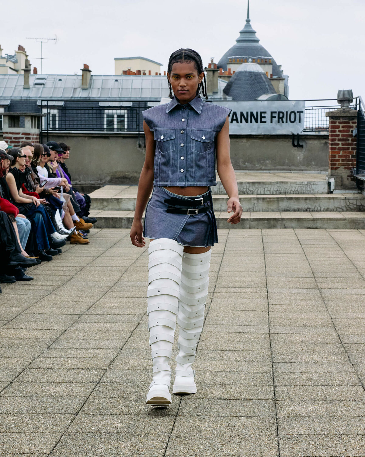 Fashion Show SS25-21