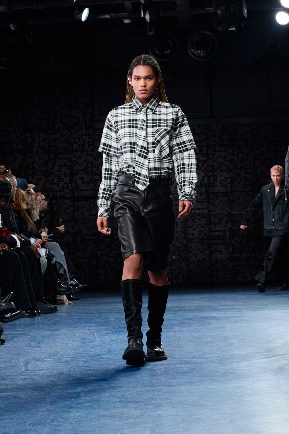 Fashion Show AW25-4