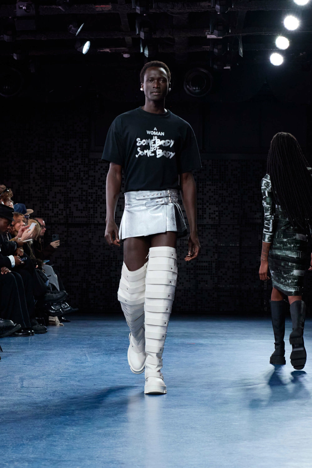 Fashion Show AW25-23