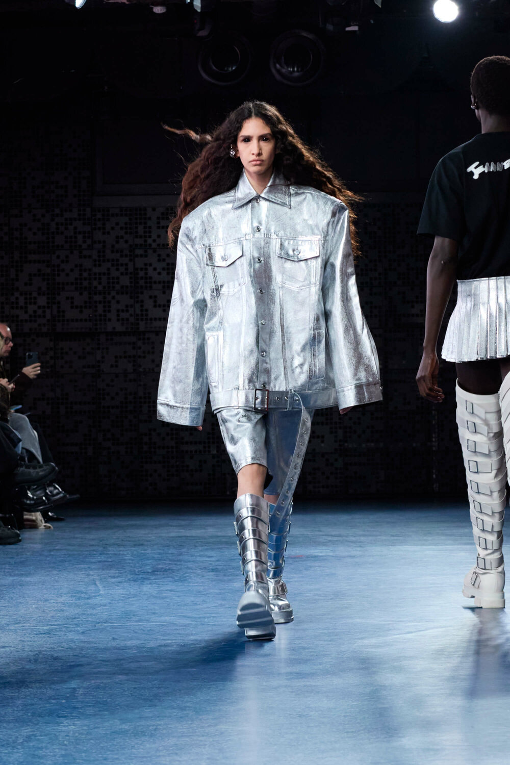 Fashion Show AW25-24