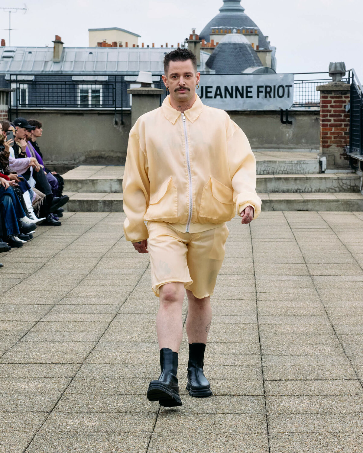 Fashion Show SS25-18