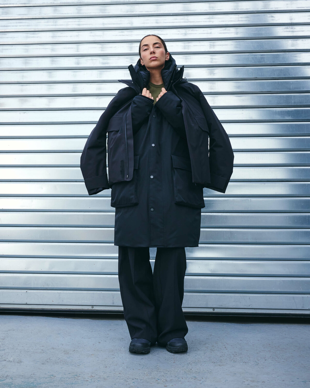 ESSENTIALS 26-21